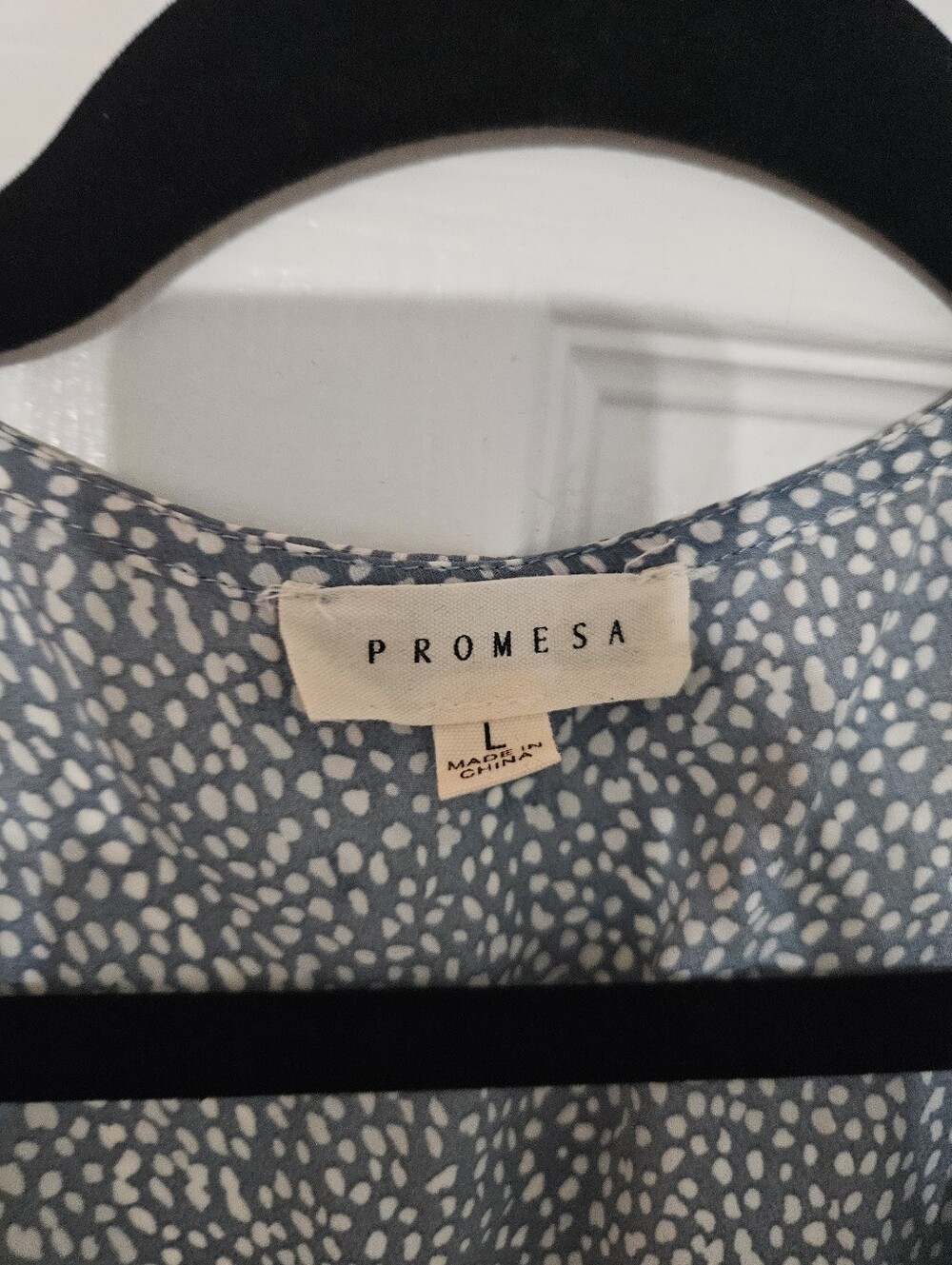 Promesa Gray & White Printed Smocked Waist Flutter Sleeve Dress - Picture 2 of 3